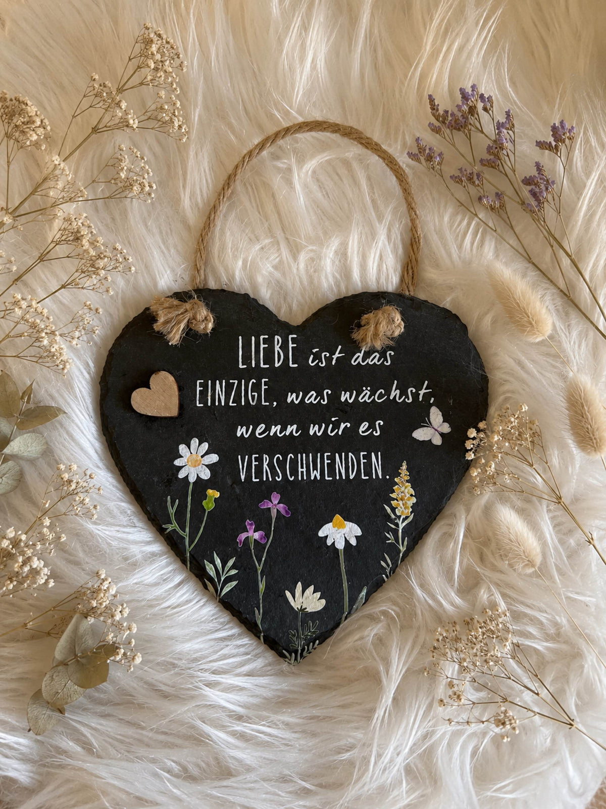 Schieferherz „Liebe ist das einzige was wächst“