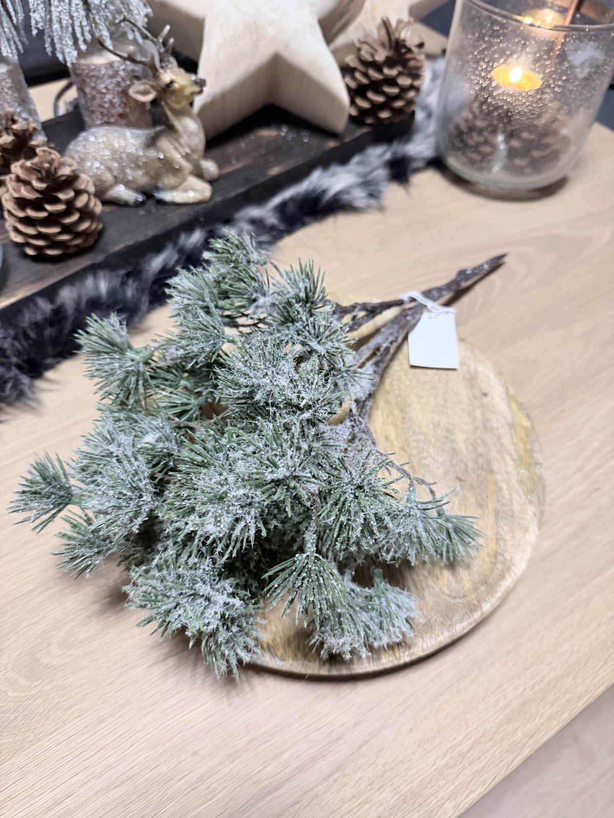 Kiefernpick beschneit 35cm
