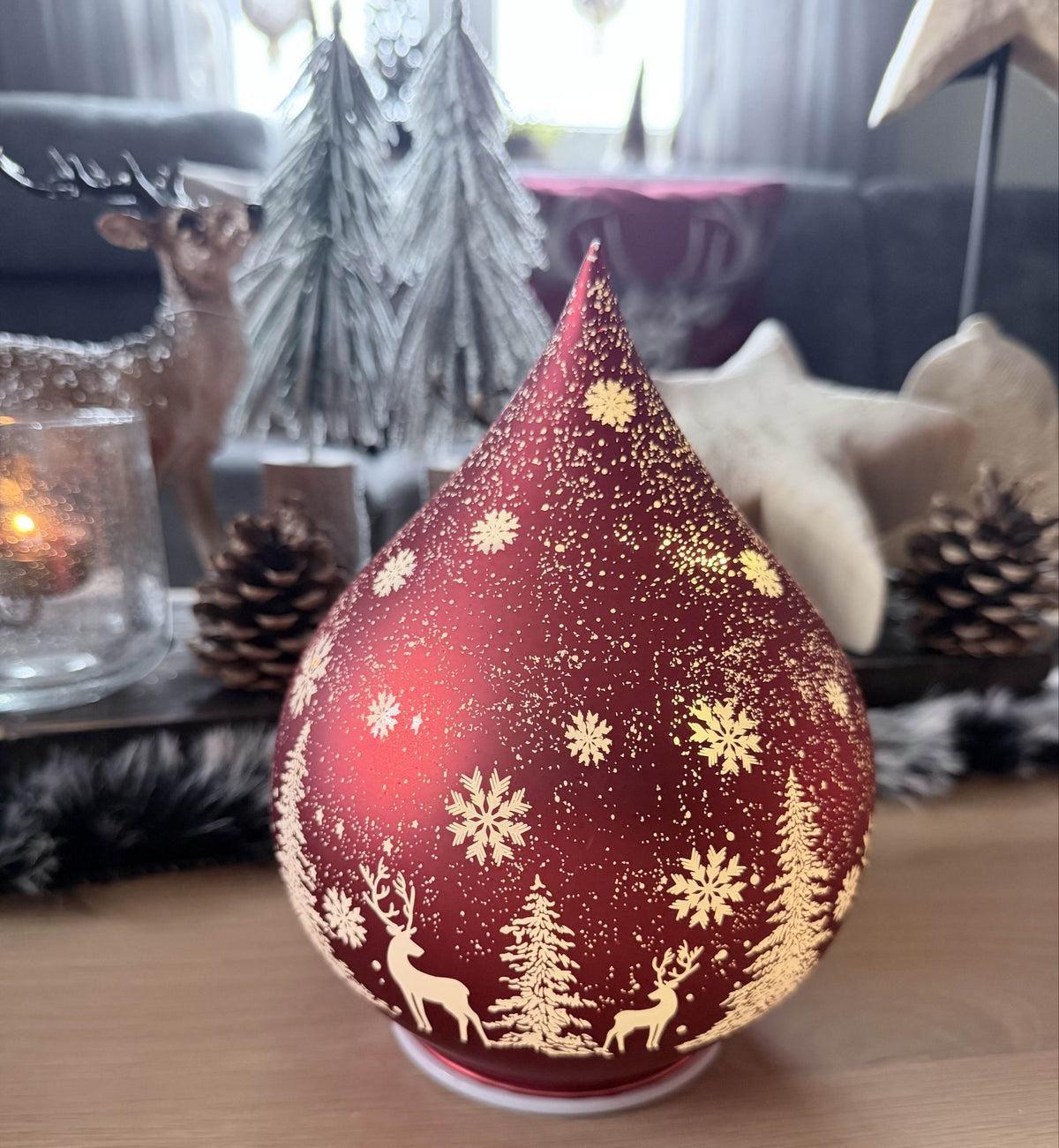 LED Dekotropfen in Winterrot