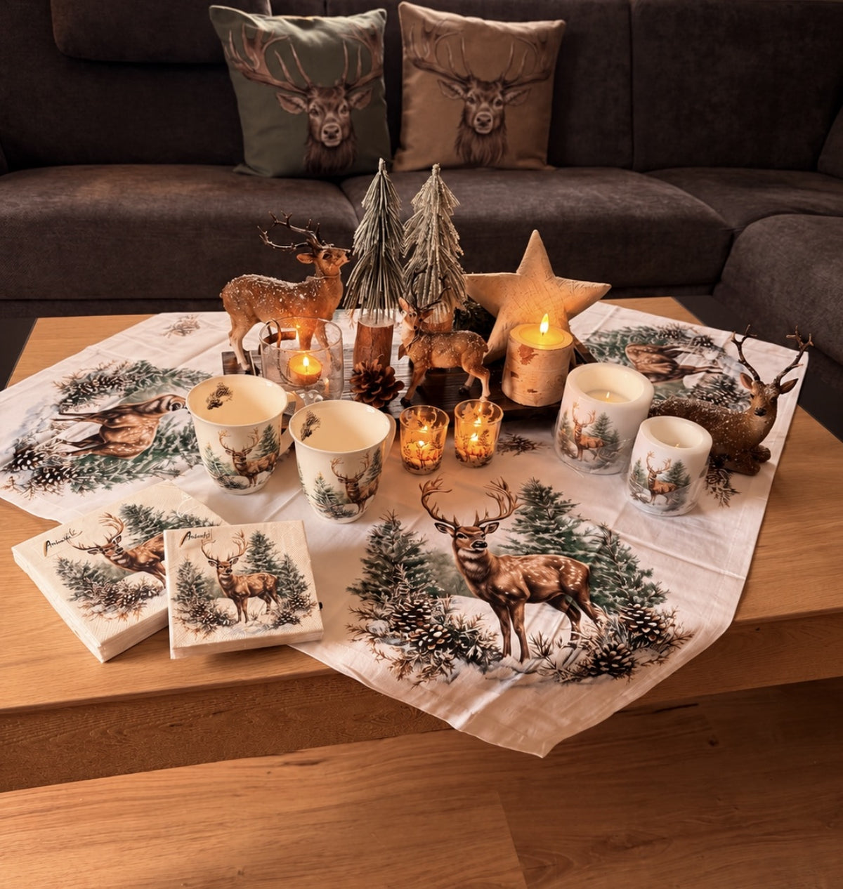 Stumpenkerze mit Hirsch-Motiv