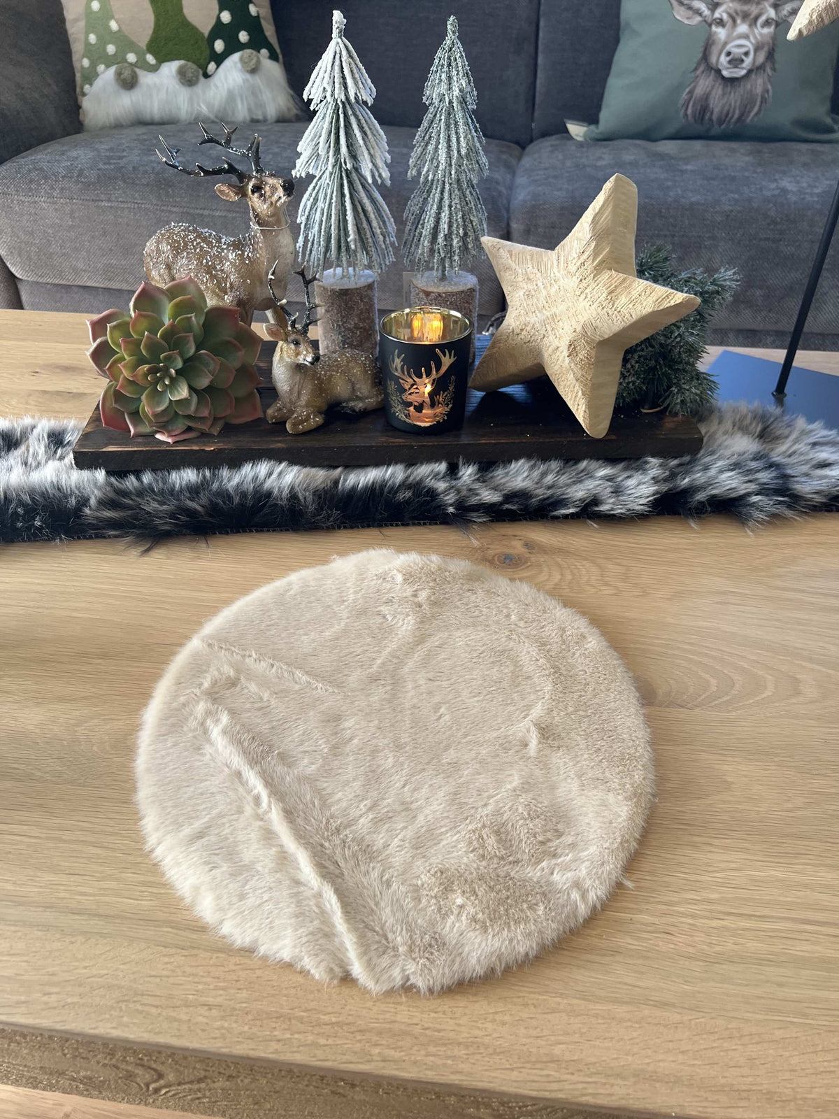 Deko-Untersetzer aus weichem Kunstfell – Ø 30 cm, Rund – Beige & Taupe