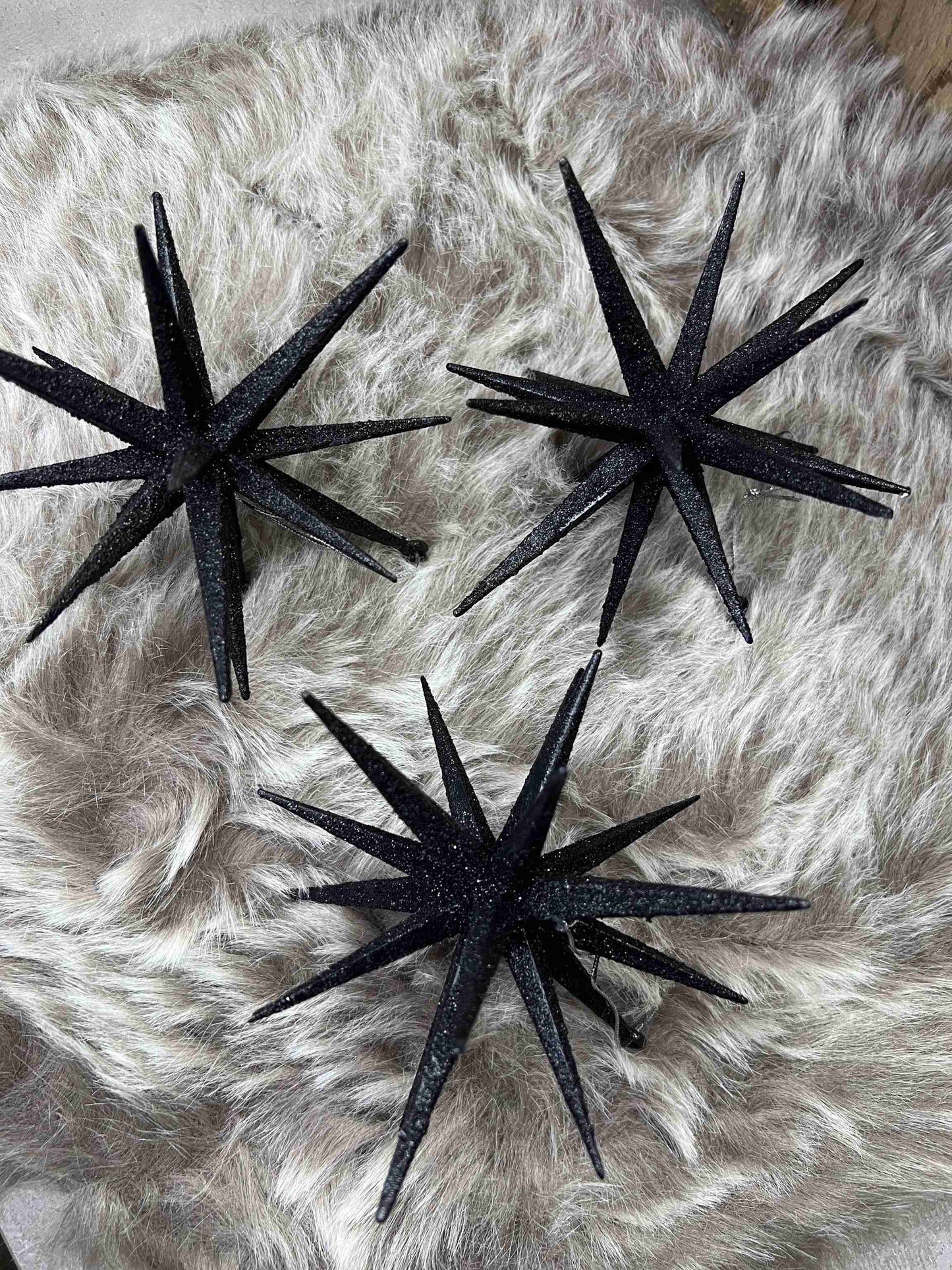 Sternanhänger schwarz