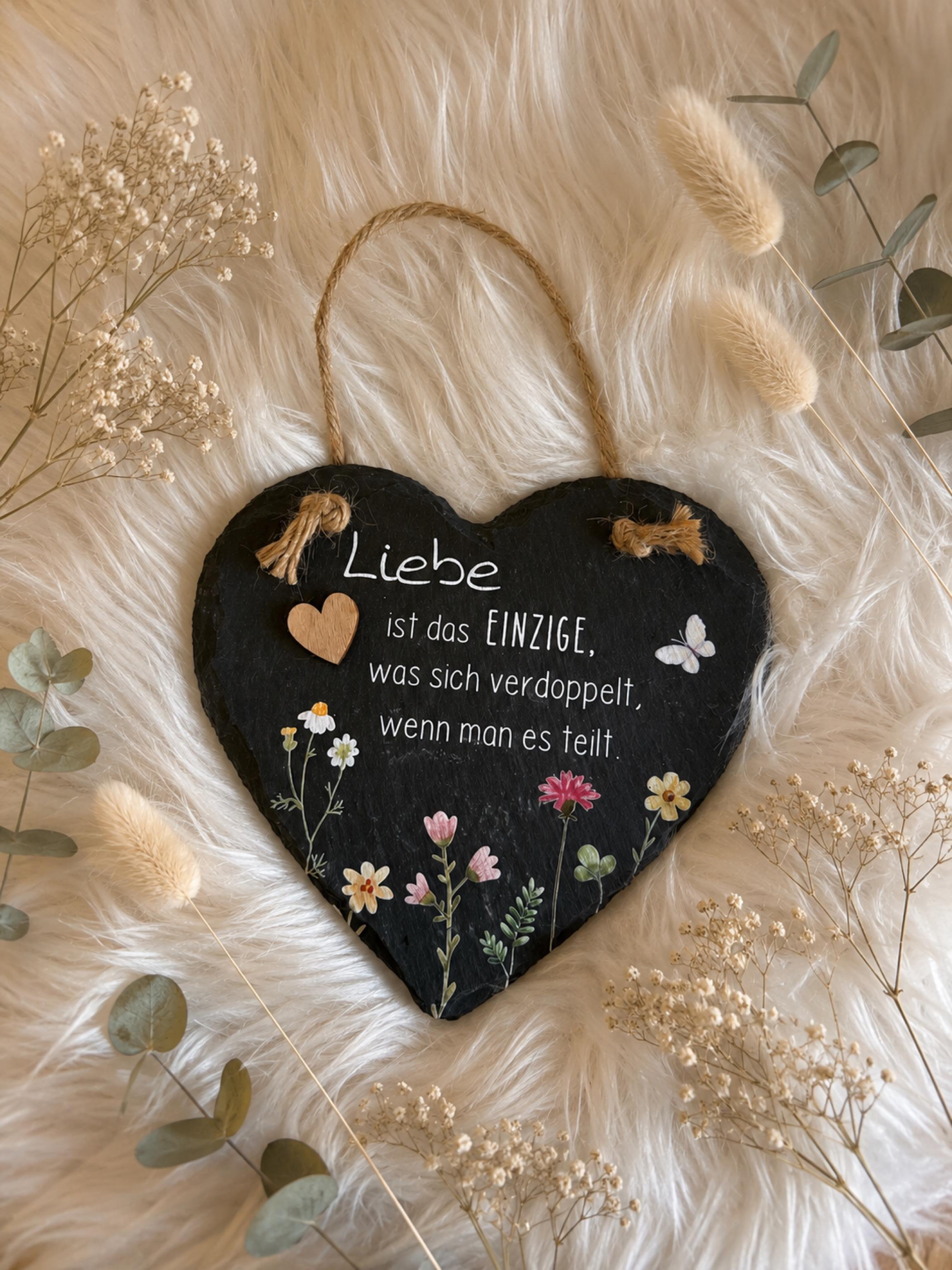 Schieferherz „Liebe ist das einzige was sich verdoppelt“