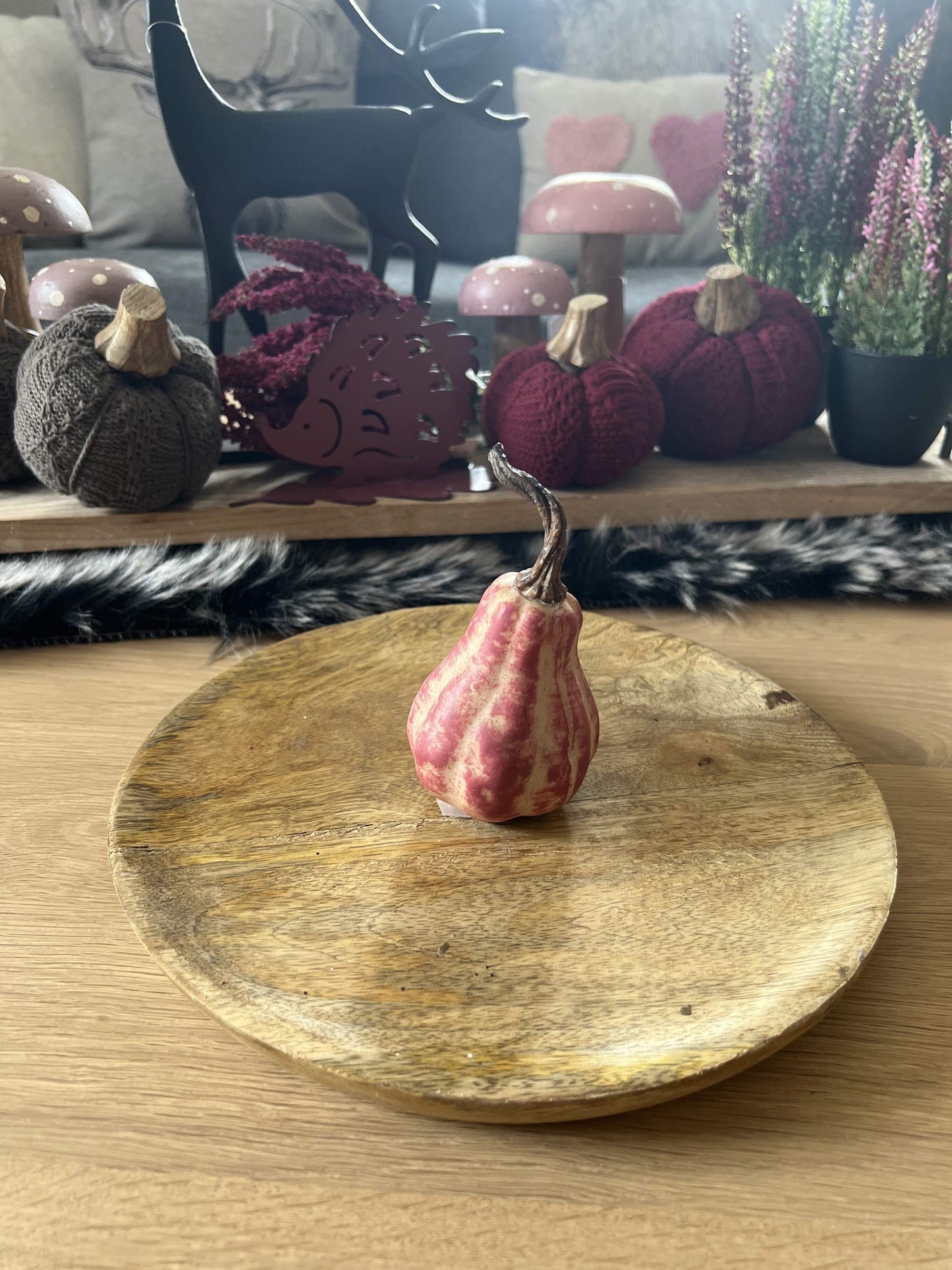 Kürbisfigur Flieder