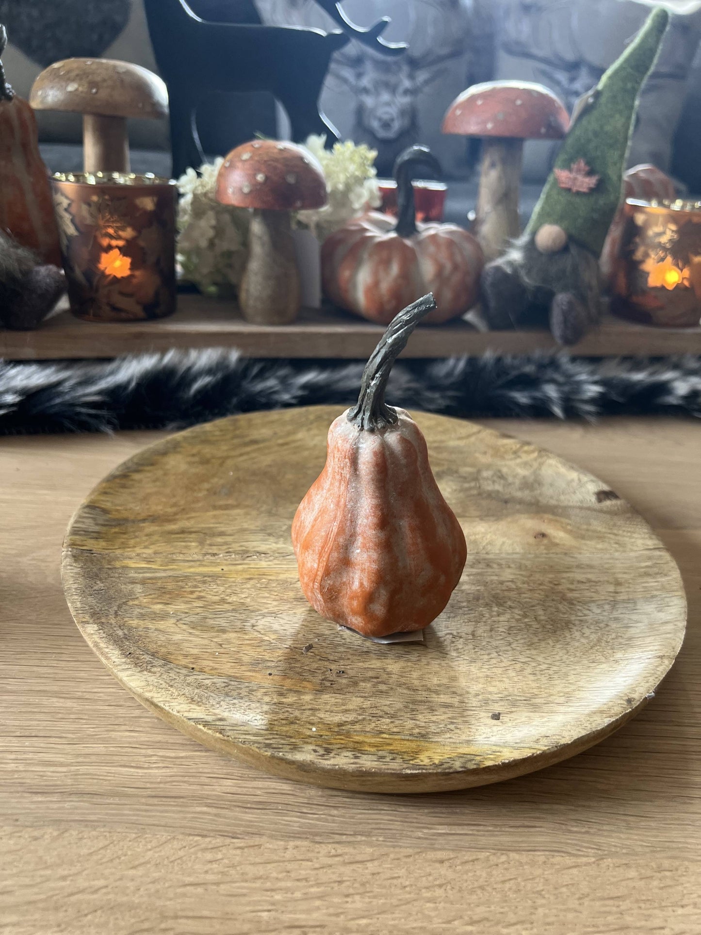 Kürbisfigur orange