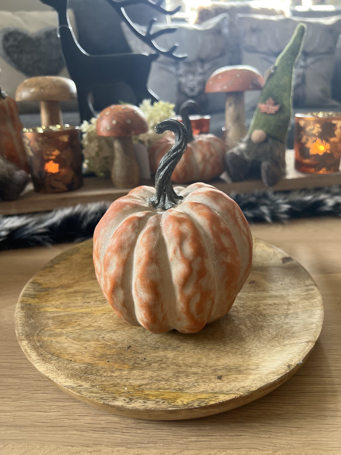 Kürbisfigur orange