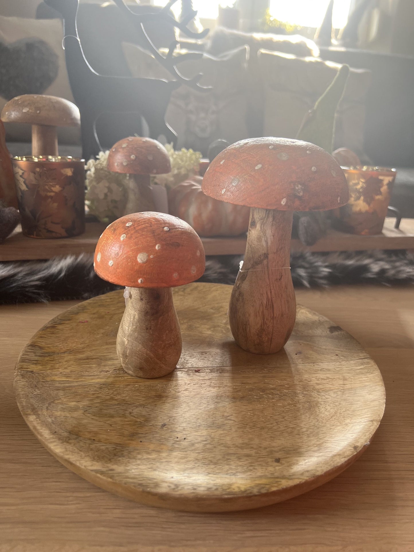 Pilzfigur aus Holz Orange