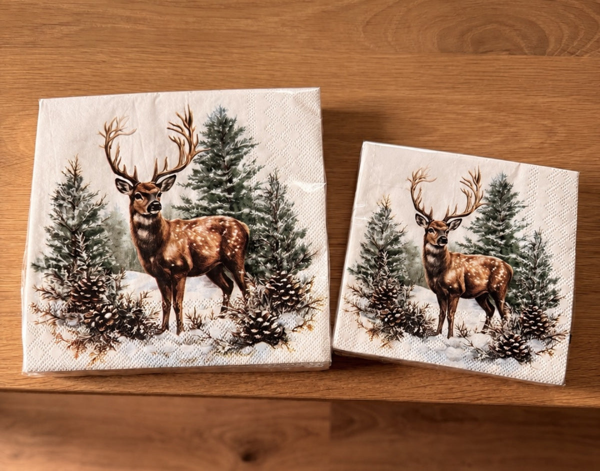 Serviette mit Hirschmotiv