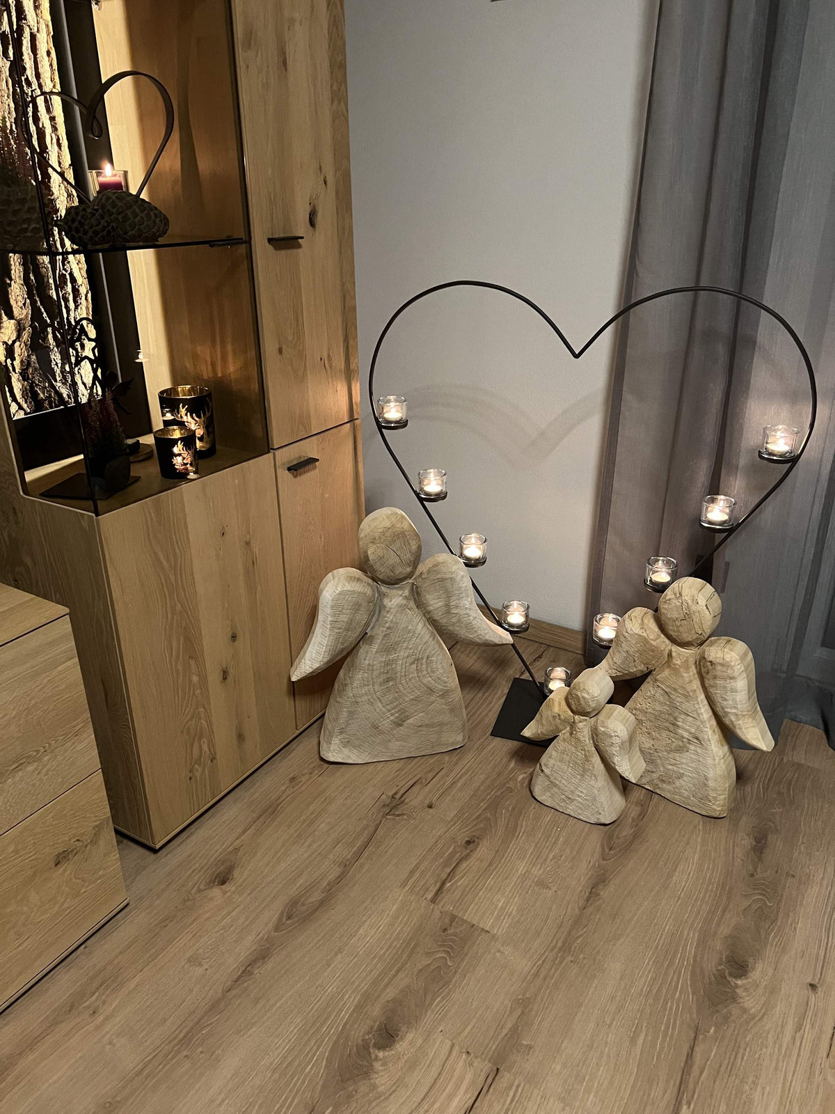 Holzengel massiv aus Pappelholz