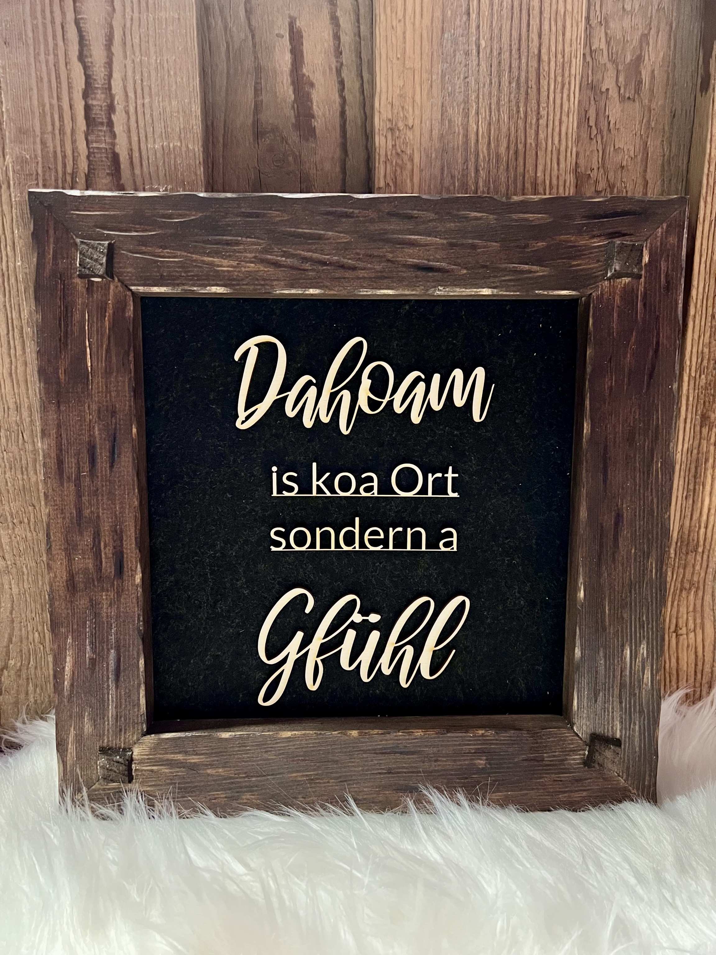 Holzrahmen 30*30cm "Dahoam"