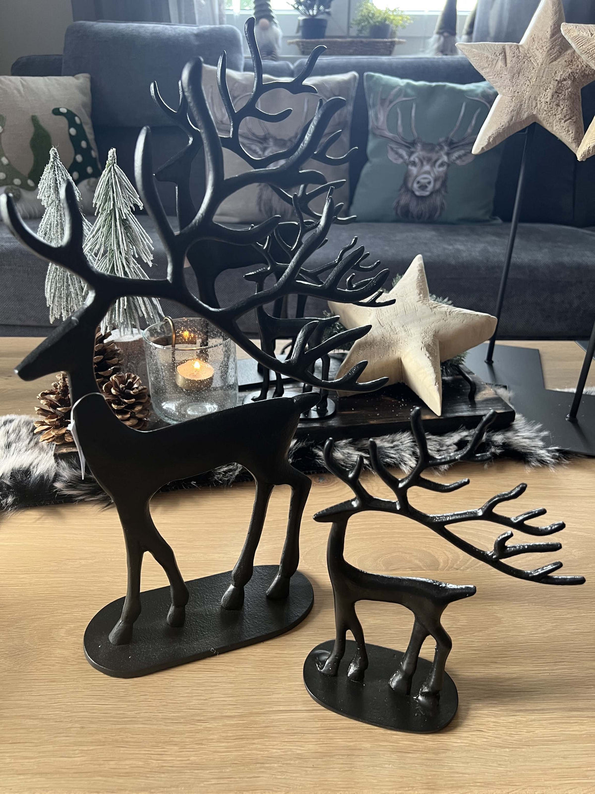 Metallhirsch massiv schwarz