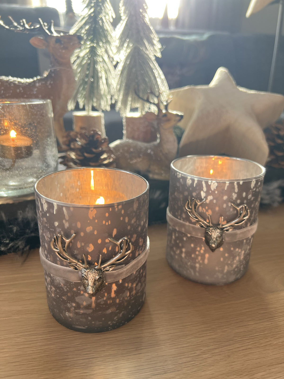 Windlicht mit Metallhirsch