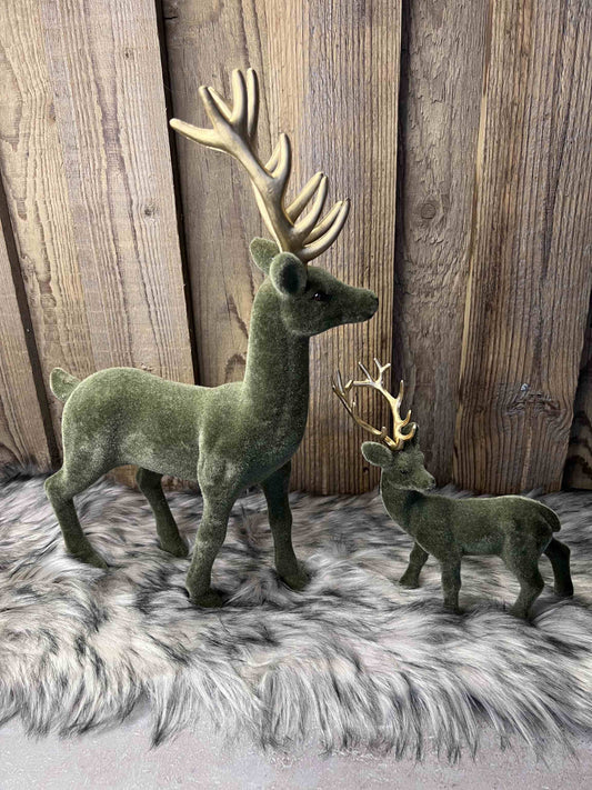 Hirschfigur beflockt grün